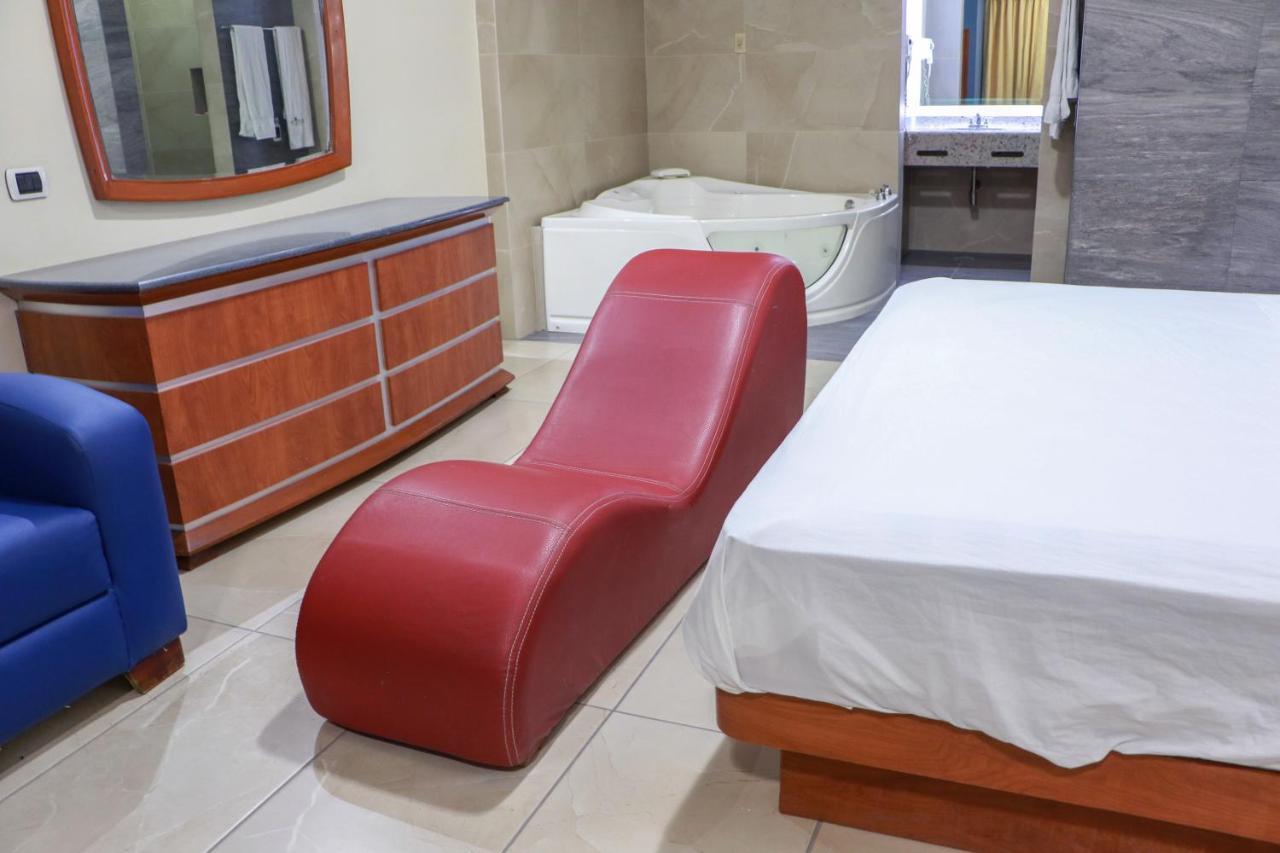 Autohotel Ilussion Córdoba Eksteriør billede