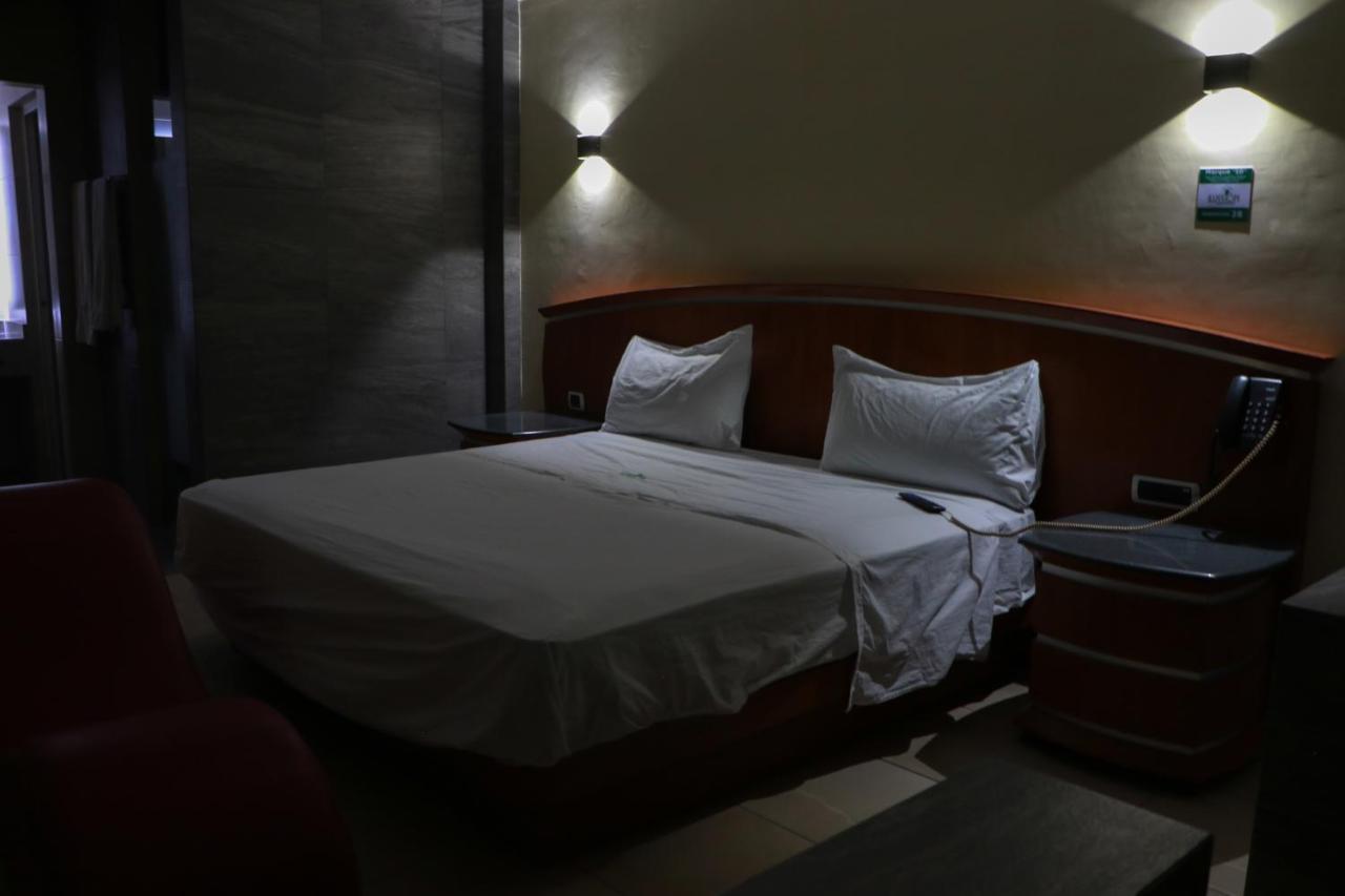 Autohotel Ilussion Córdoba Eksteriør billede