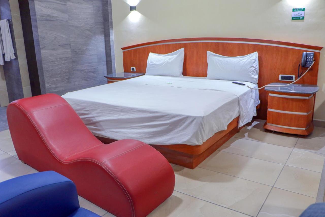 Autohotel Ilussion Córdoba Eksteriør billede