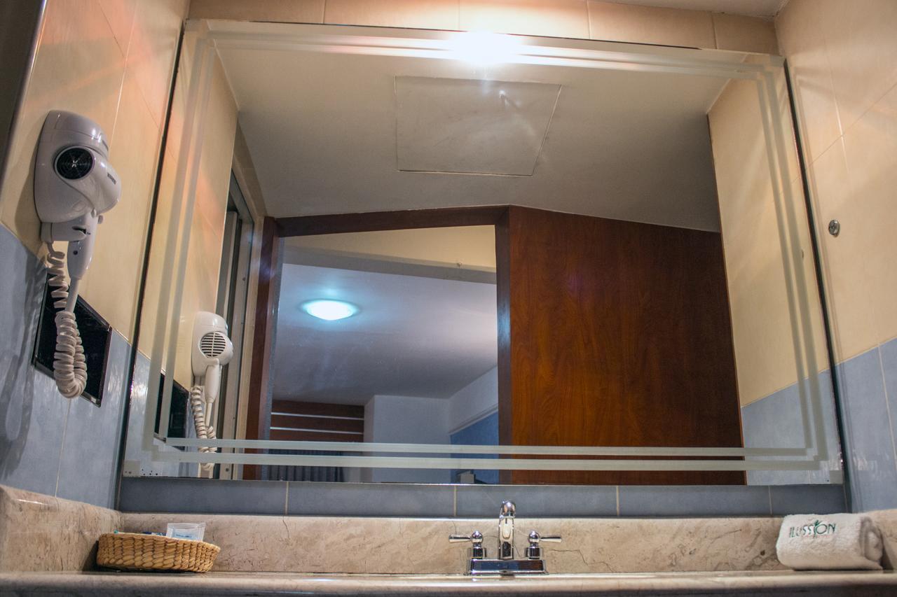 Autohotel Ilussion Córdoba Eksteriør billede